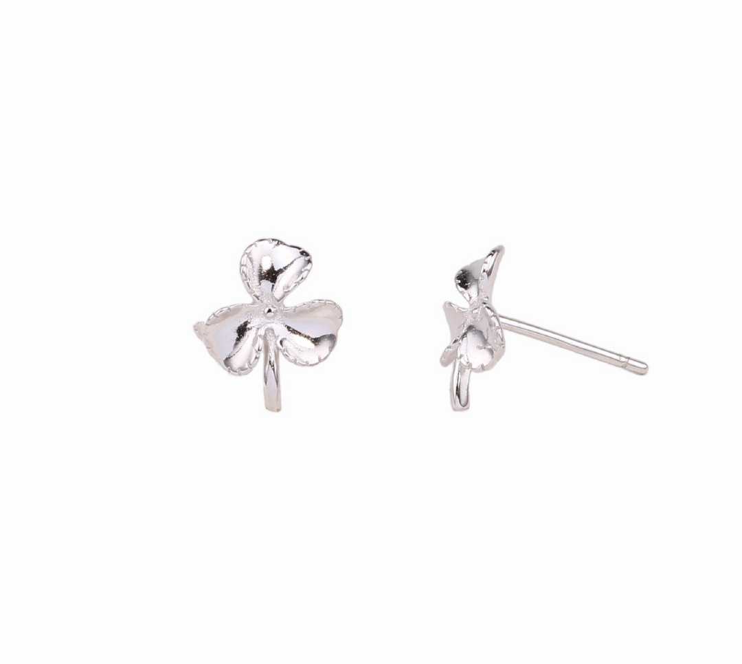 ZYVIA EAR STUDS - SILVER