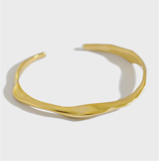 RENE BANGLE - GOLD