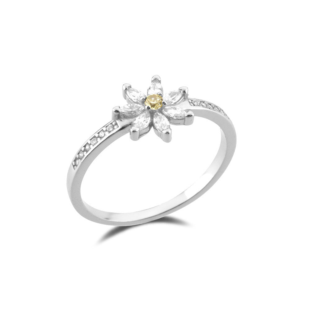 DAISY RING